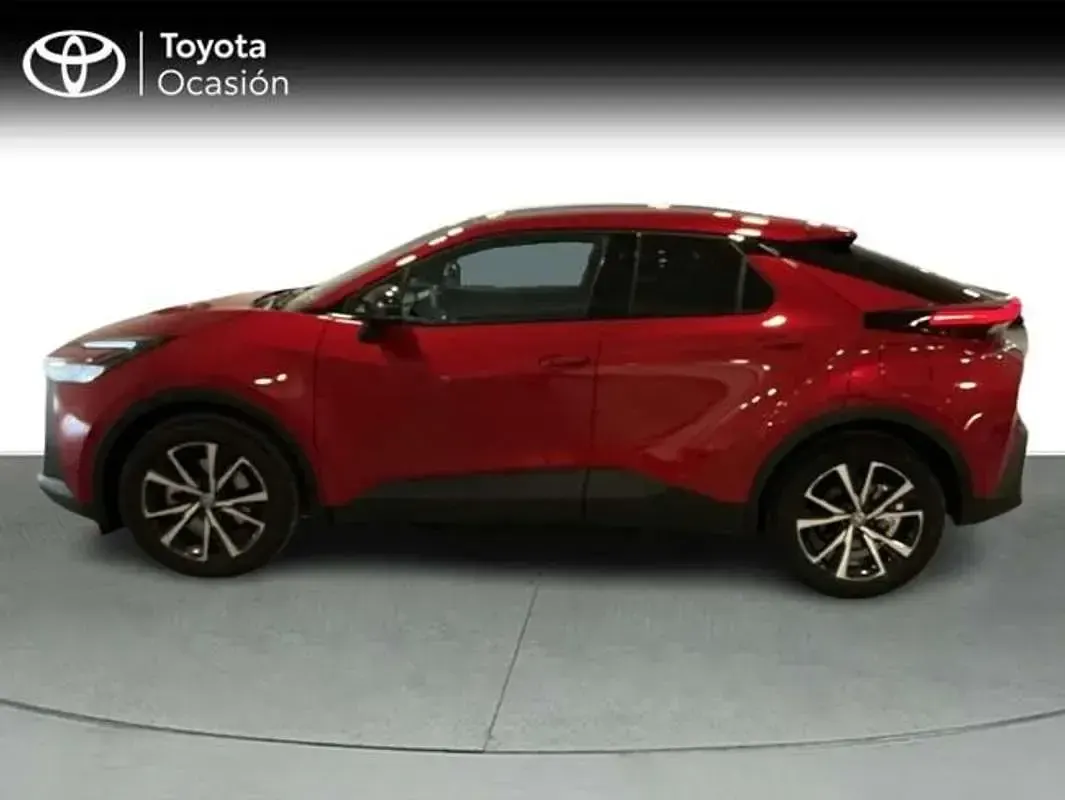 Usado Toyota C-HR Skyview Edition 223 CV (164 kW) 2025 Rojo SUV