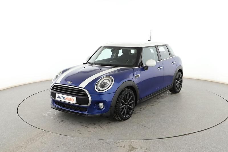 Usado Mini Cooper 135 CV (99 kW) 2019 Azul Utilitario
