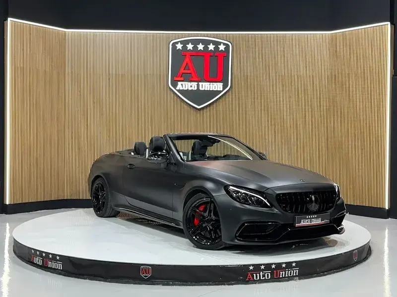Usado Mercedes C63S AMG 510 CV (375 kW) 2016 Negro Descapotable
