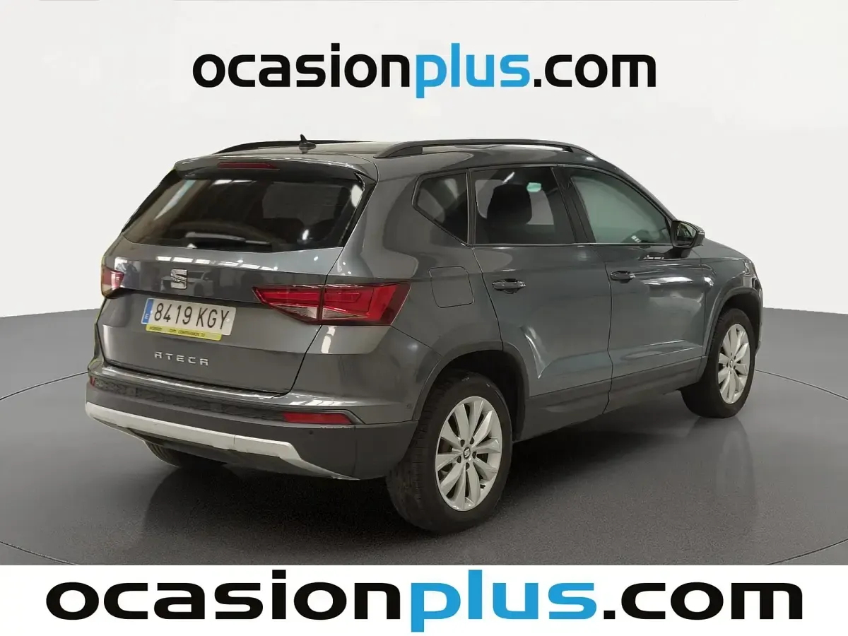 Usado Seat Ateca Style Plus 150 CV (110 kW) 2018 Gris SUV