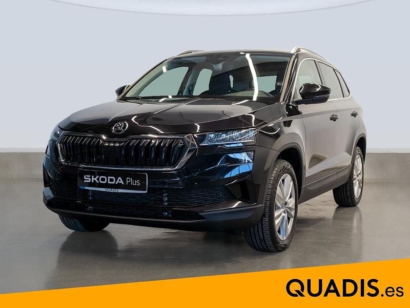 Usado Skoda 110 R Selection 150 CV (110 kW) 2025 Negro Recogida