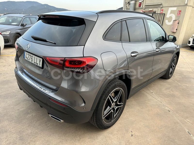 Usado Mercedes GLA250 218 CV (160 kW) 2020 Gris / plata SUV