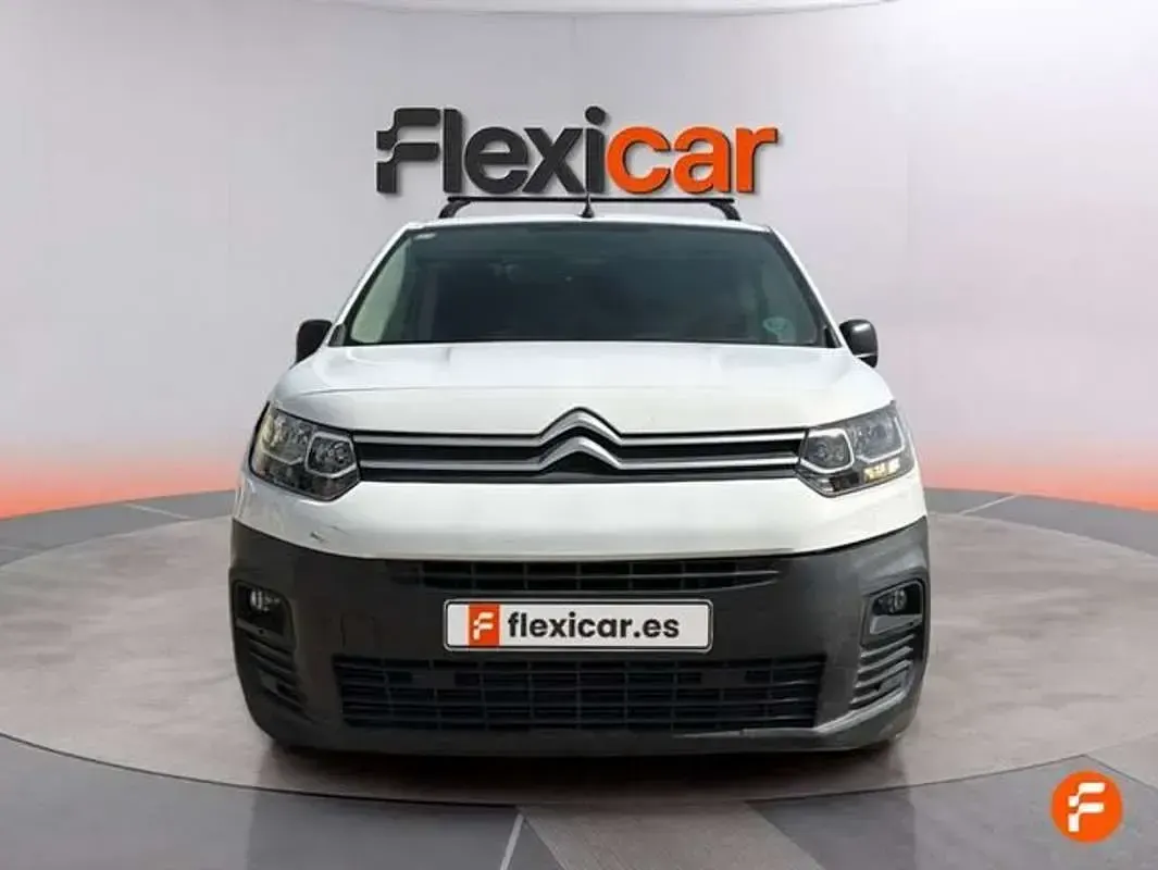 Usado Citroën Berlingo 102 CV (75 kW) 2020 Blanco Monovolumen