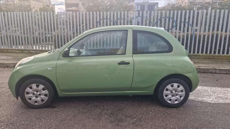Usado Nissan Micra Visia 65 CV (47 kW) 2003 Verde Utilitario