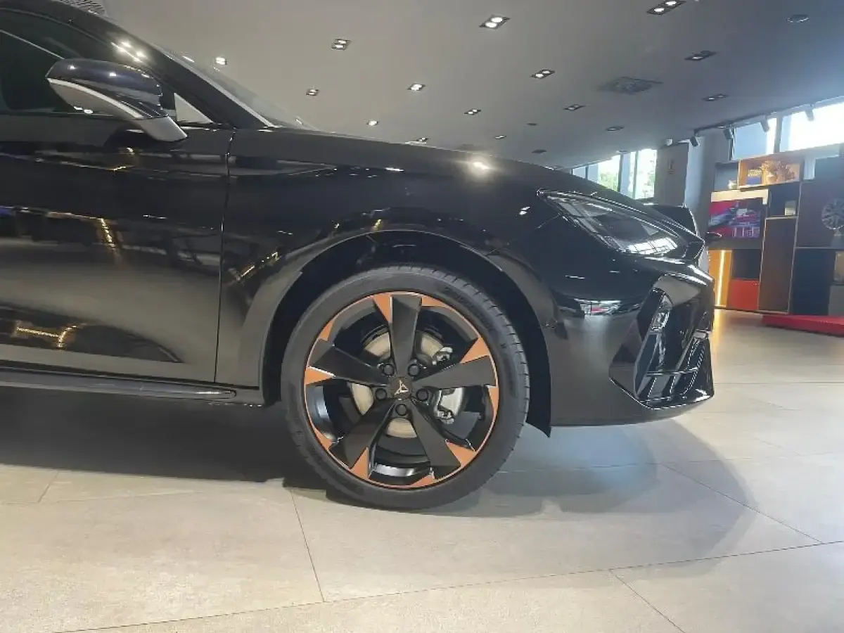 Nuevo Cupra Leon 150 CV (110 kW) 2026 Negro