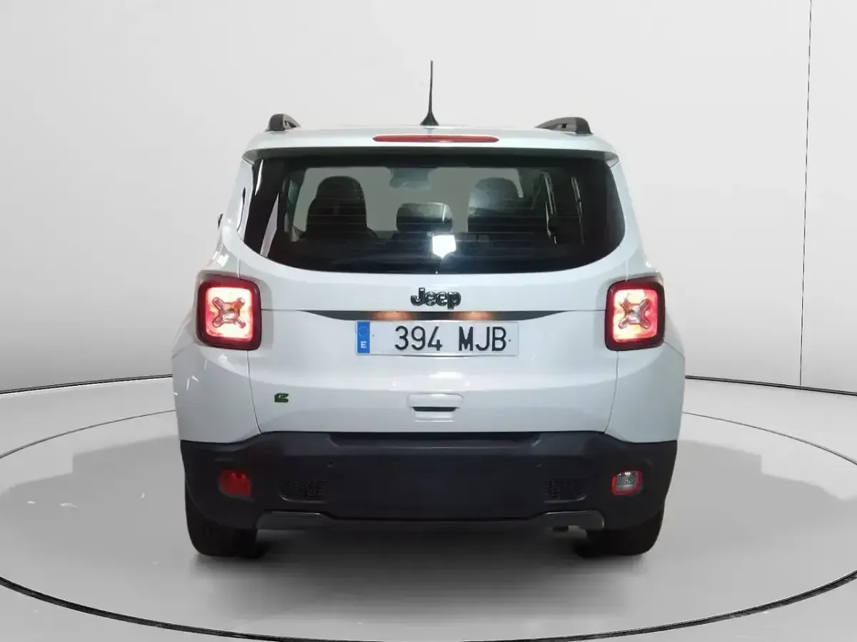 Usado Jeep Renegade Limited 130 CV (95 kW) 2023 Blanco SUV