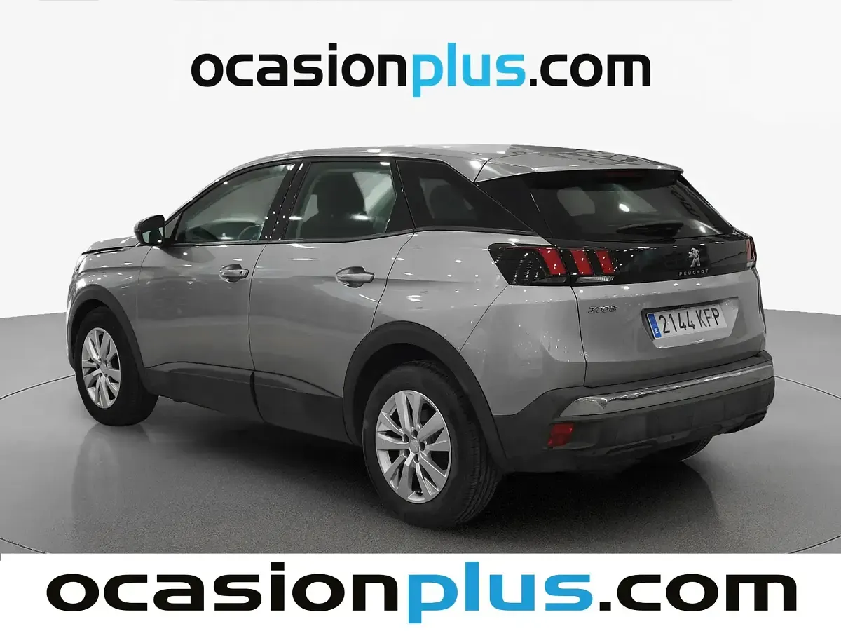 Usado Peugeot 3008 Active 130 CV (95 kW) 2017 Gris SUV