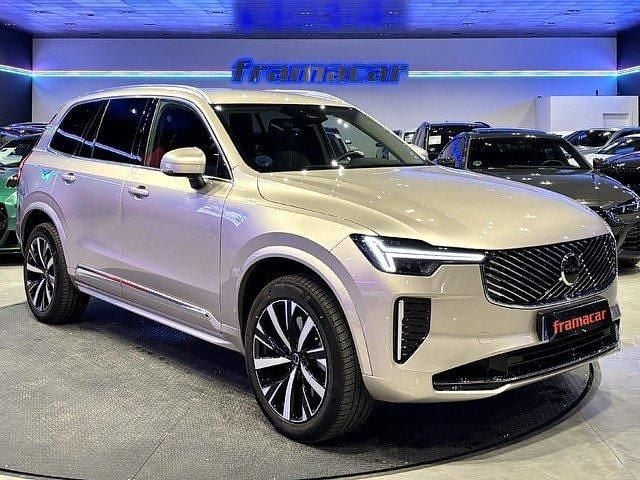 Usado Volvo XC90 Core 455 CV (334 kW) 2025 Gris SUV