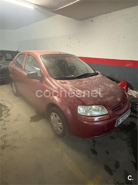 Usado Chevrolet Kalos 83 CV (61 kW) 2004 Rojo Berlina