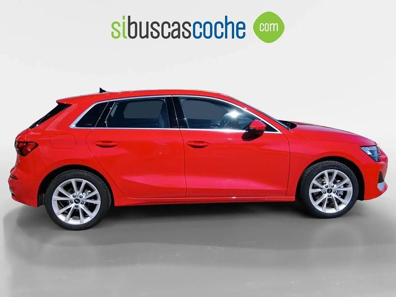 Usado Audi A3 Sportback e-tron Advanced 204 CV (150 kW) 2025 Rojo Utilitario
