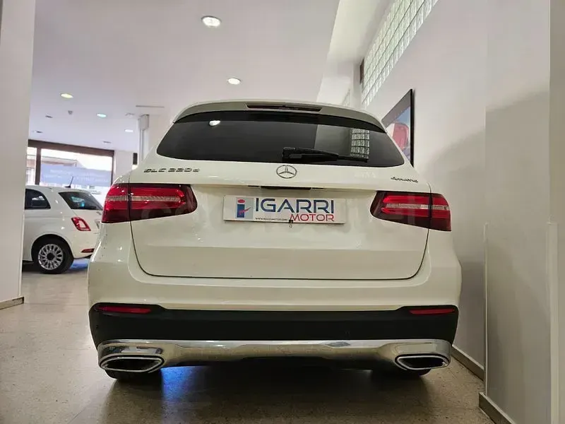 Usado Mercedes GLC220 170 CV (125 kW) 2017 Blanco SUV
