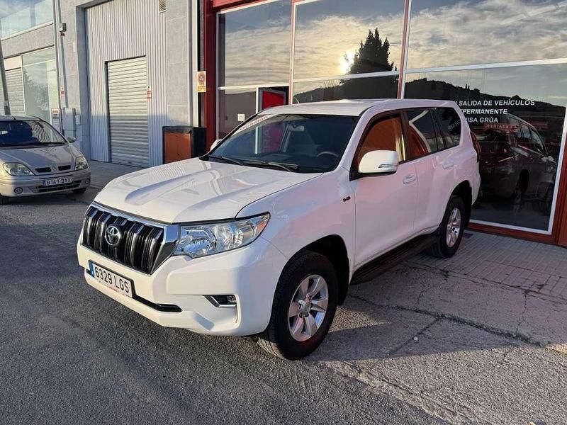 Usado Toyota Land Cruiser 177 CV (130 kW) 2020 Blanco SUV