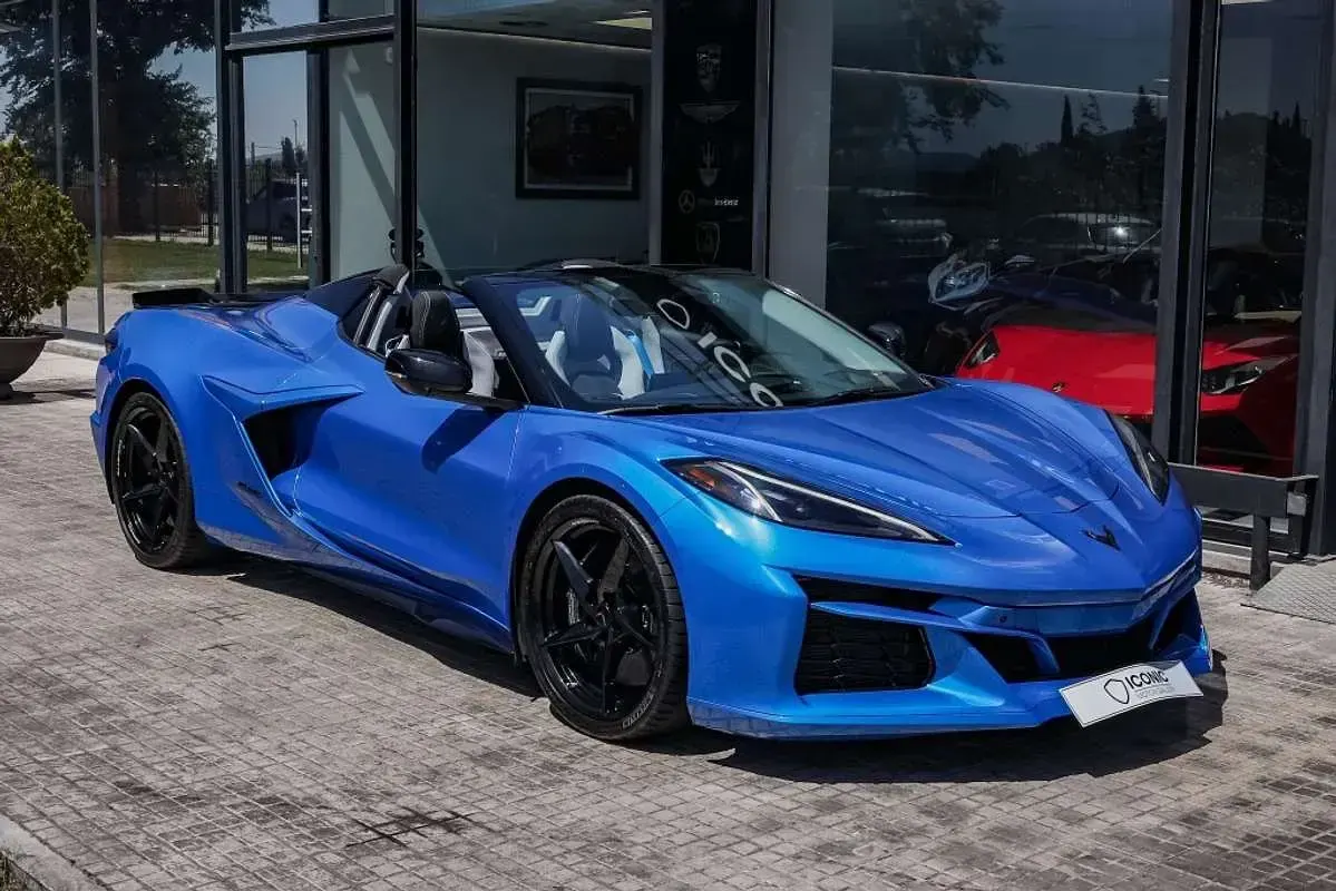 Usado Chevrolet Corvette E-Ray 663 CV (487 kW) 2024 Azul Descapotable