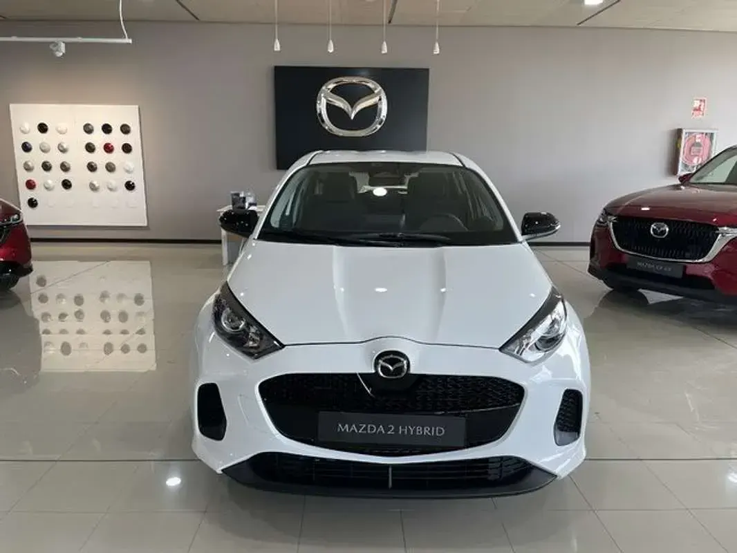 Nuevo Mazda 2 Center-Line 116 CV (85 kW) 2025 Blanco Utilitario
