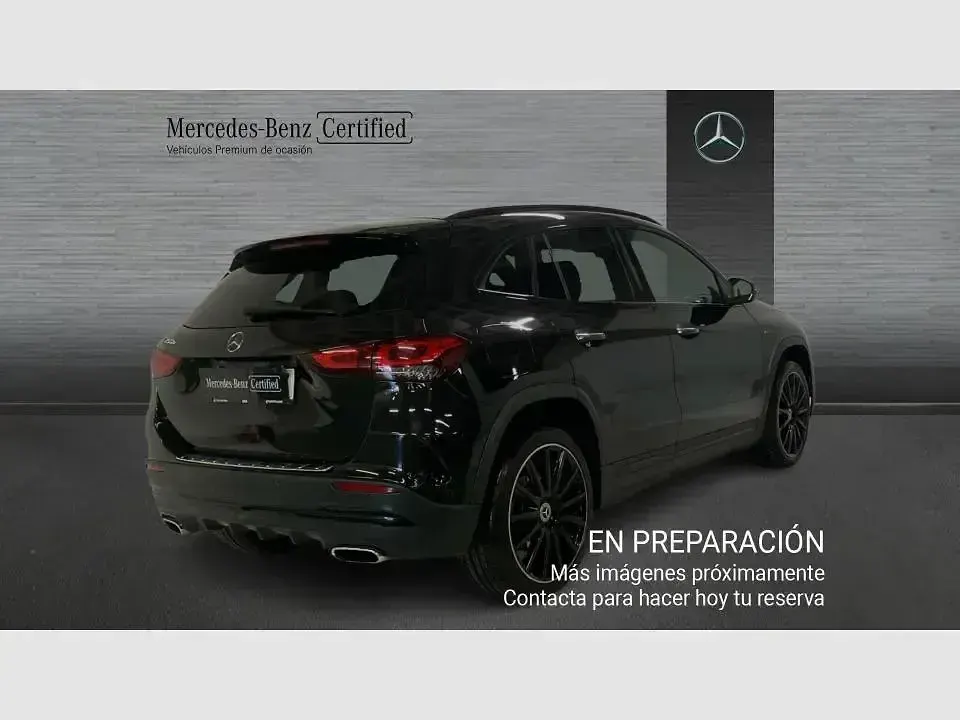 Usado Mercedes GLA250 218 CV (160 kW) 2020 Negro SUV