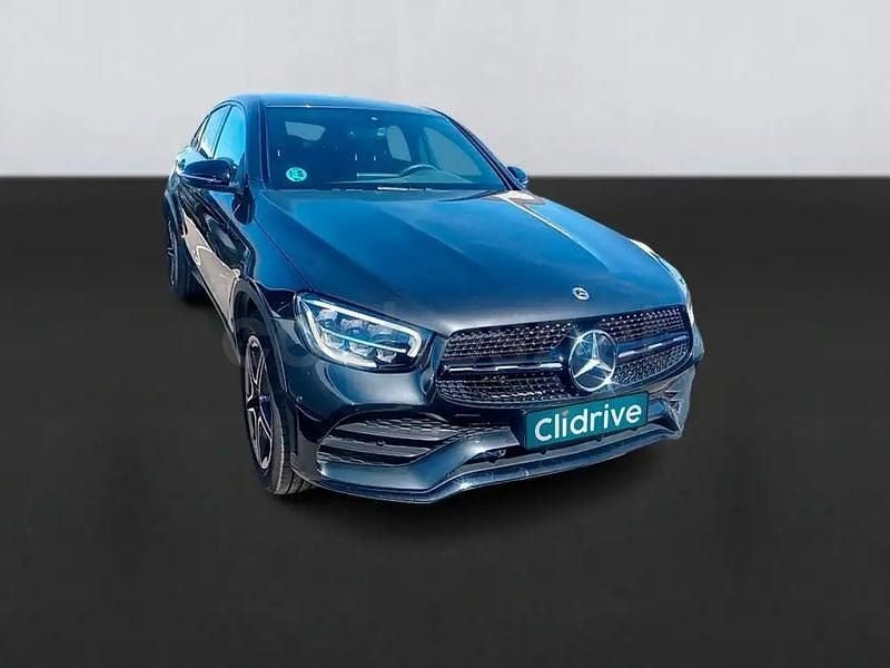 Usado Mercedes GLC220 194 CV (142 kW) 2022 Gris / plata Coupe