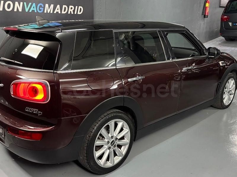 Usado Mini Cooper D Clubman 150 CV (110 kW) 2016 Granate Familiar