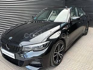 Negro Usado 2021 BMW 320e Comfort Edition Berlina | 33.990 € (Un poco caro) - Imagen 1/4
