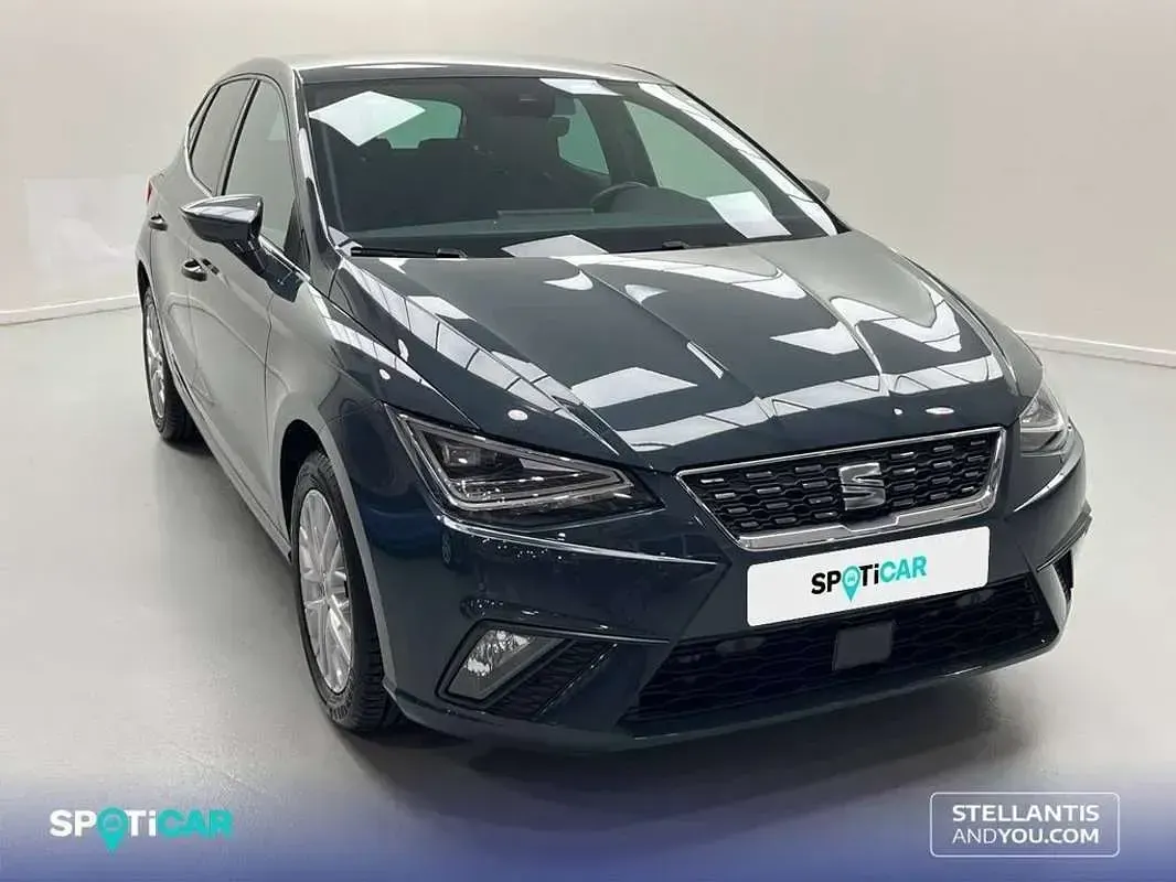 Usado Seat Ibiza XCELLENCE 116 CV (85 kW) 2025 Azul Utilitario