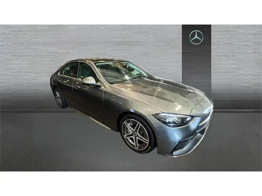 Usado Mercedes C200 163 CV (119 kW) 2025 Gris selenita Berlina