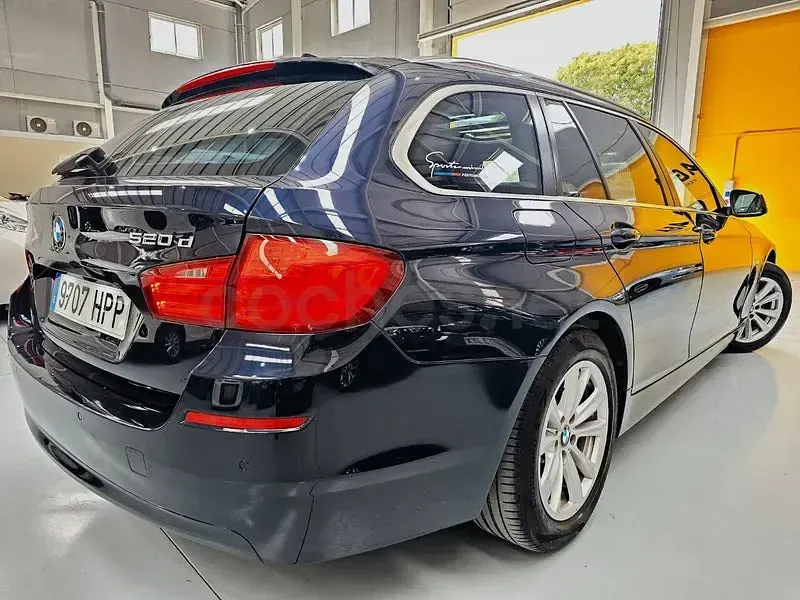 Usado BMW 520 Efficient Dynamics 184 CV (135 kW) 2013 Azul Familiar