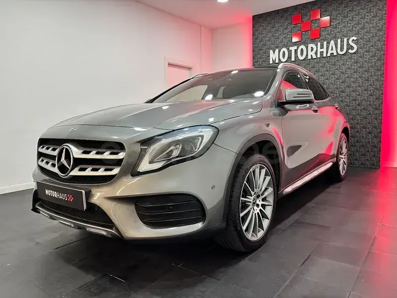 Usado Mercedes GLA220 177 CV (130 kW) 2018 Gris / plata SUV