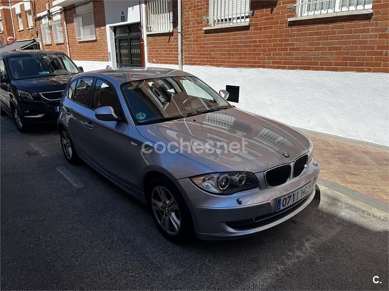 Usado BMW 120 170 CV (125 kW) 2011 Gris / plata Utilitario