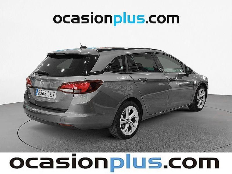 Usado Opel Astra Elegance 145 CV (106 kW) 2020 Gris Familiar