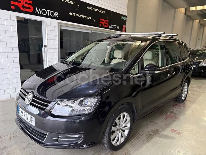 Negro Usado 2017 VW Sharan Advance Monovolumen | 16.990 € (Precio justo) - Imagen 1/4