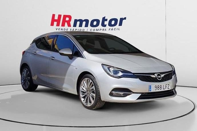 Usado Opel Astra Elegance 145 CV (106 kW) 2020