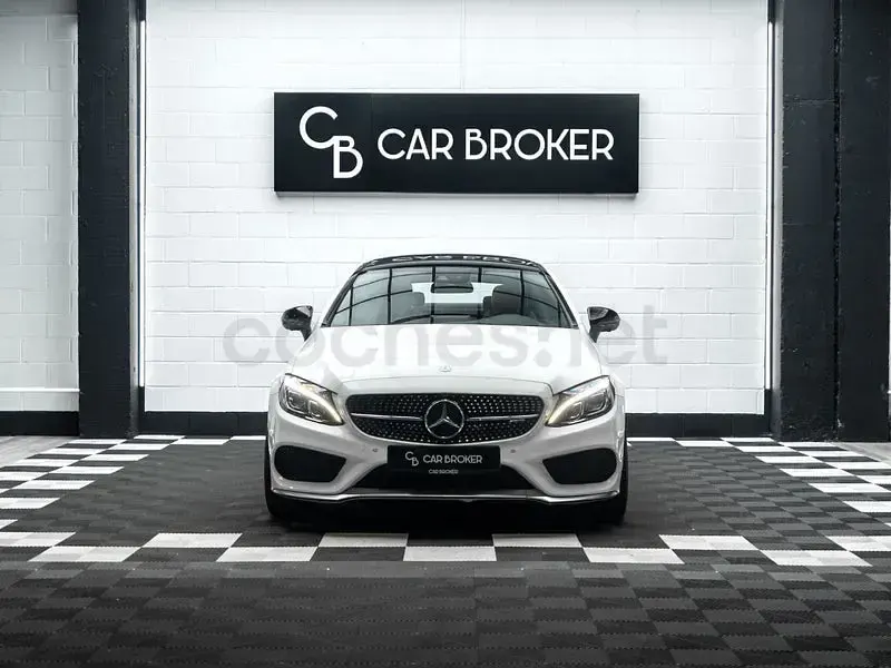 Usado Mercedes C43 AMG 367 CV (269 kW) 2017 Blanco Coupe