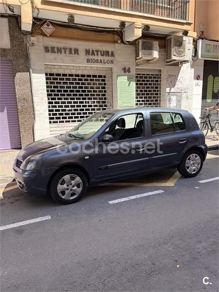 Azul Usado 2006 Renault Clio II Authentique Berlina | 3000 € (Precio justo) - Imagen 1/4