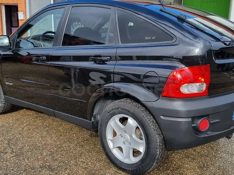 Usado SsangYong Actyon Limited 141 CV (103 kW) 2007 Negro SUV