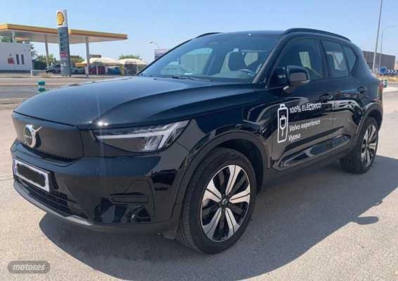 Usado Volvo XC40 Plus 185 kW (252 CV) 2022 Negro SUV