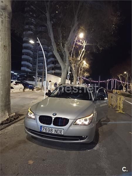 Usado BMW 525 177 CV (130 kW) 2008 Gris / plata Familiar