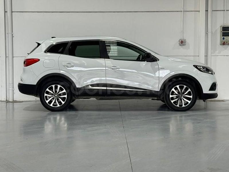 Usado Renault Kadjar LIMITED 140 CV (102 kW) 2022 Blanco SUV