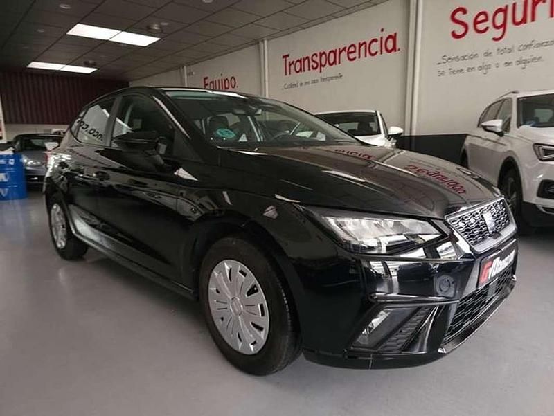 Usado Seat Ibiza Reference 95 CV (69 kW) 2024 Negro Utilitario