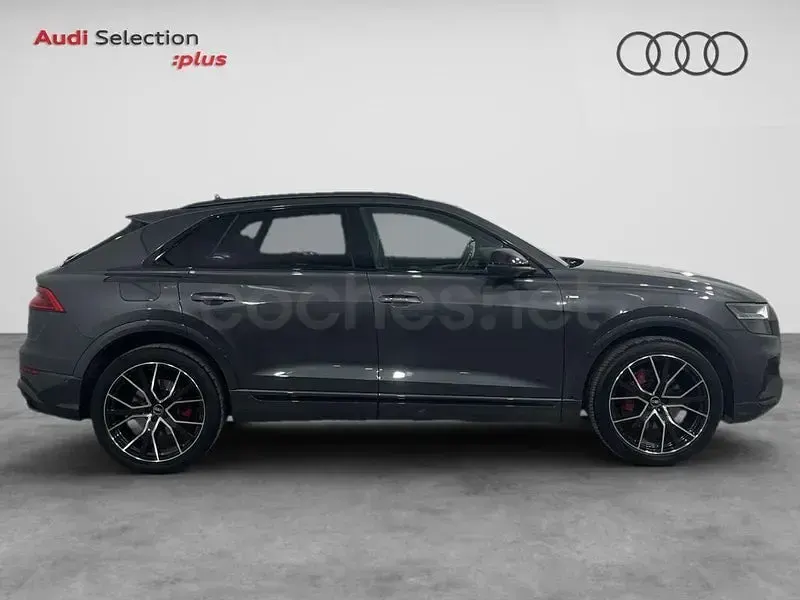 Usado Audi Q8 286 CV (210 kW) 2021 Gris / plata SUV