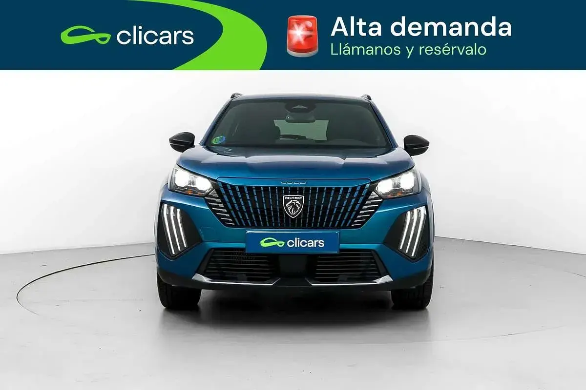Usado Peugeot 2008 Allure 136 CV (100 kW) 2025 Azul SUV