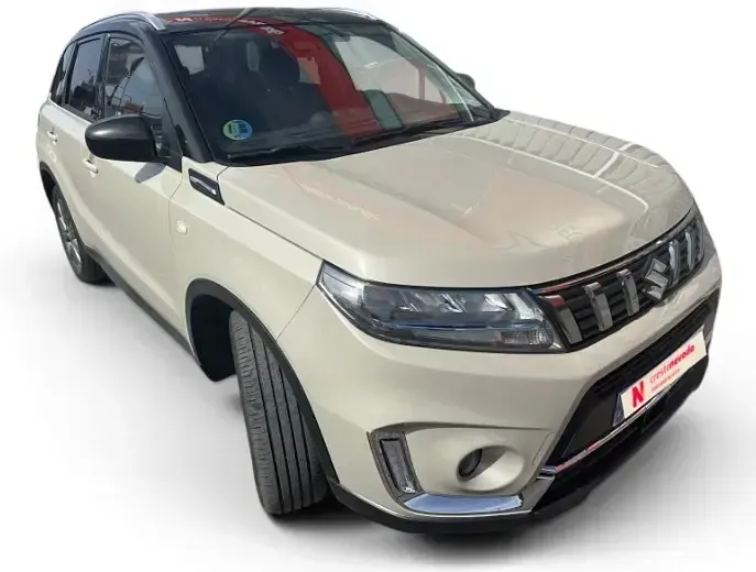 Usado Suzuki Vitara 130 CV (95 kW) 2023 Beige SUV