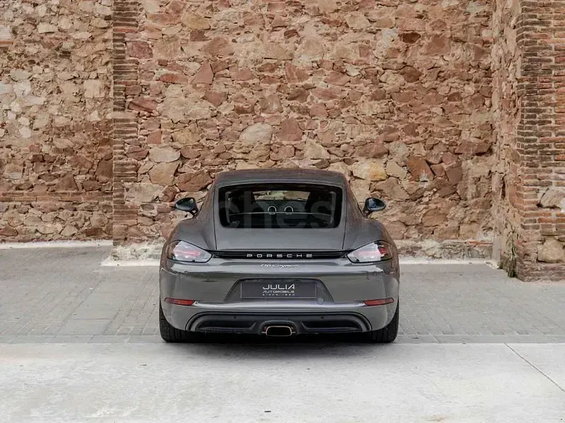 Usado Porsche 718 Cayman 300 CV (220 kW) 2018 Gris / plata Coupe