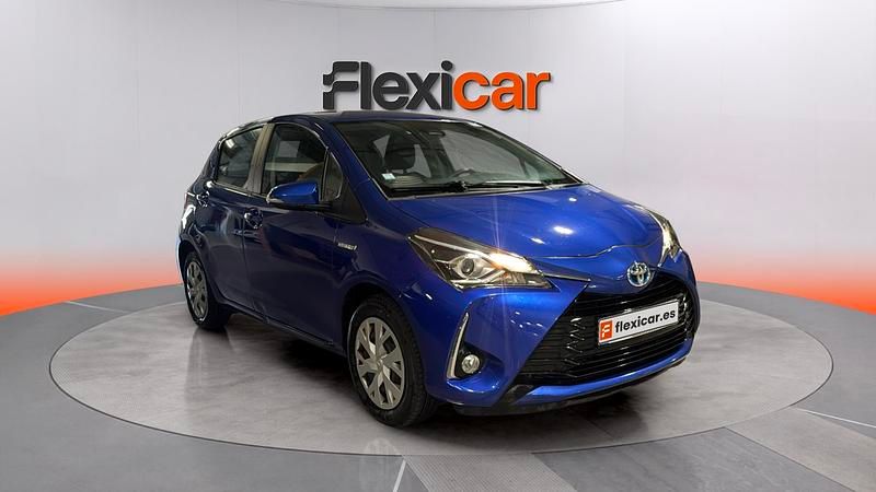 Usado Toyota Yaris Hybrid Business Edition 116 CV (85 kW) 2020 Berlina