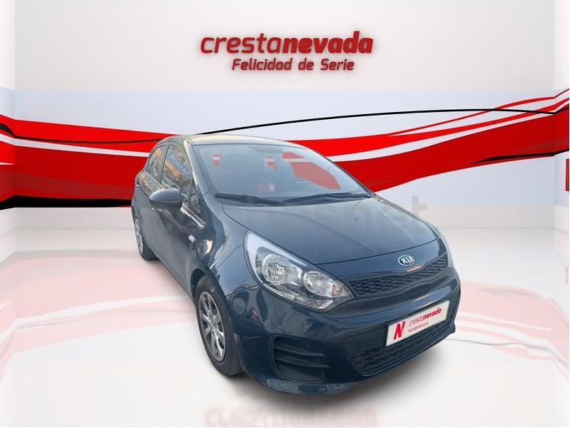 Usado Kia Rio 84 CV (61 kW) 2016 Azul Utilitario
