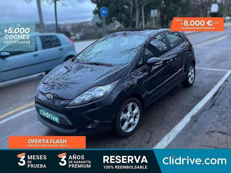 Usado Ford Fiesta Trend 70 CV (51 kW) 2011 Negro Utilitario