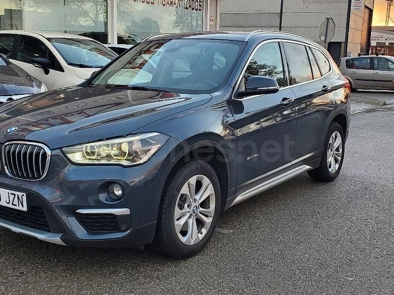 Usado BMW X1 150 CV (110 kW) 2017 Gris / plata SUV