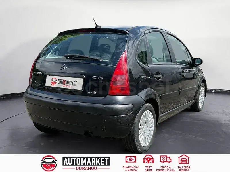 Käytetty Citroën C3 Furio 70 HP (51 kW) 2005 Musta Sedan