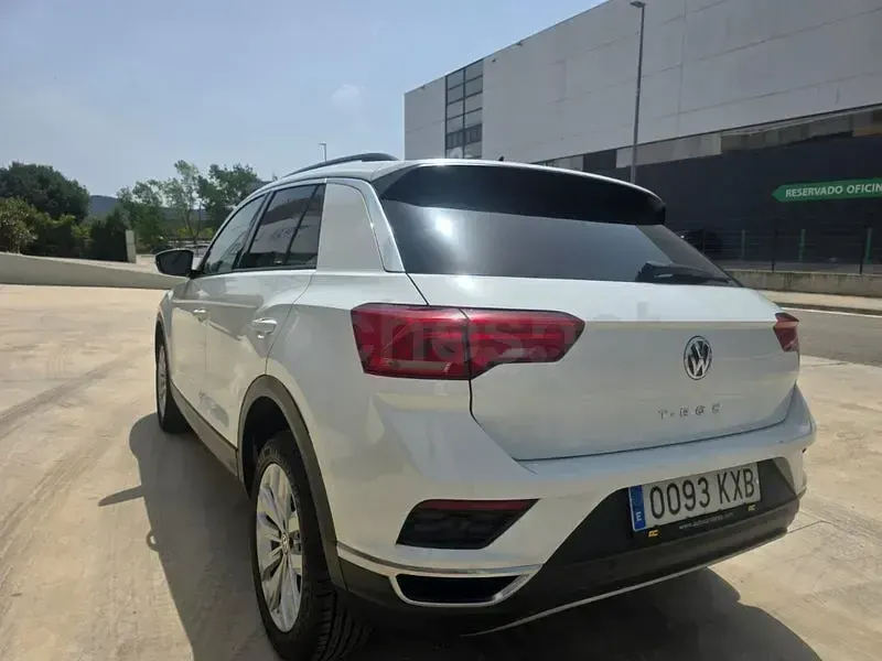 Usado VW T-Roc Advance 115 CV (84 kW) 2019 Blanco SUV