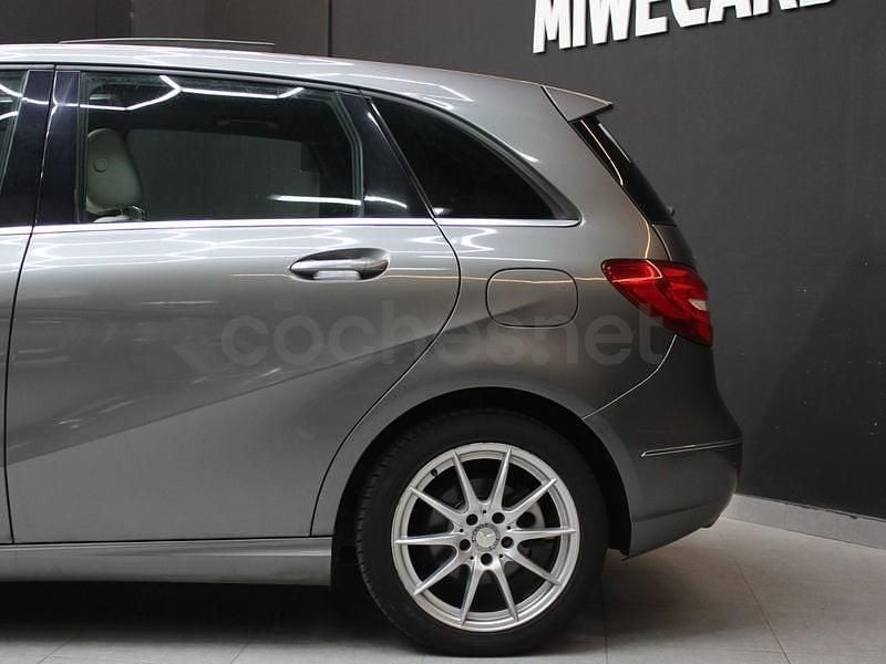 Brugt Mercedes B180 109 HK (80 kW) 2012 Grå MPV