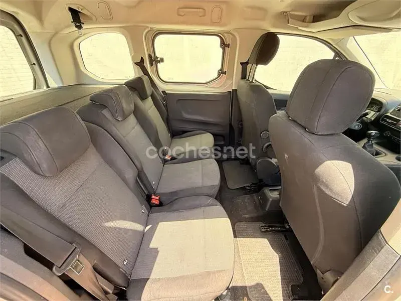 Usado Opel Combo Life Expression 110 CV (80 kW) 2019 Blanco Monovolumen
