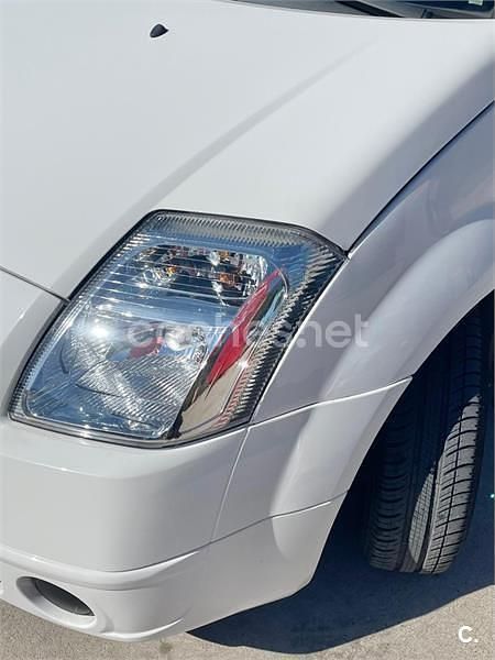 Blanco Usado 2007 Citroën C2 Utilitario | 3999 € (Un poco caro) - Imagen 1/2